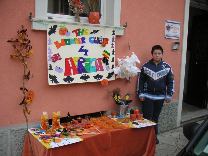 easter bazar charity shop